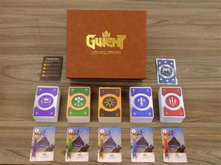 Can't talk to merchant to buy Gwent card?