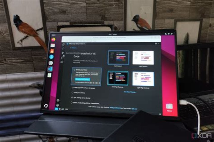 Can the newest IPAD-pro run Ubuntu as a VM under an app such as VMware?
