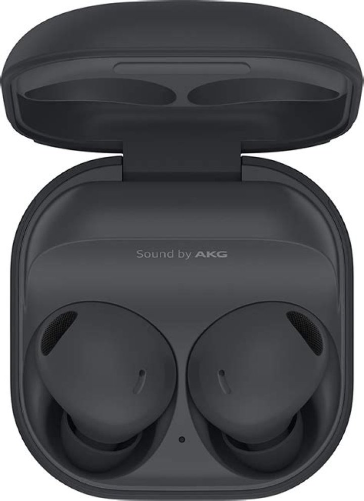 earbuds in mono