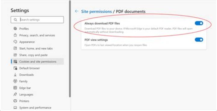 Firefox opens downloaded PDFs in File Roller [duplicate]