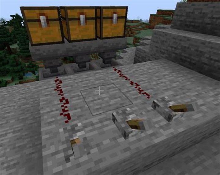 Hopper disabling with redstone
