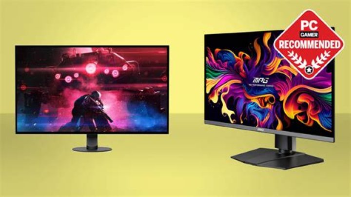 How do I play Team Fortress 2 with custom monitor refresh rate?