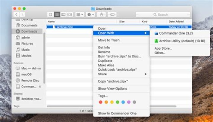 How do you open a zipx file on a Mac/Linux?