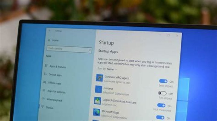 Stop Steam opening window when computer starts